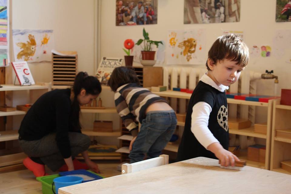 Монтессори-образование: атмосфера сотрудничества и радости — фото 3